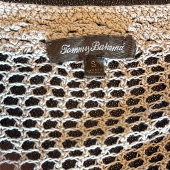 Tommy Bahama Tan Crochet Knit Blouse size small - Picture 6 of 9